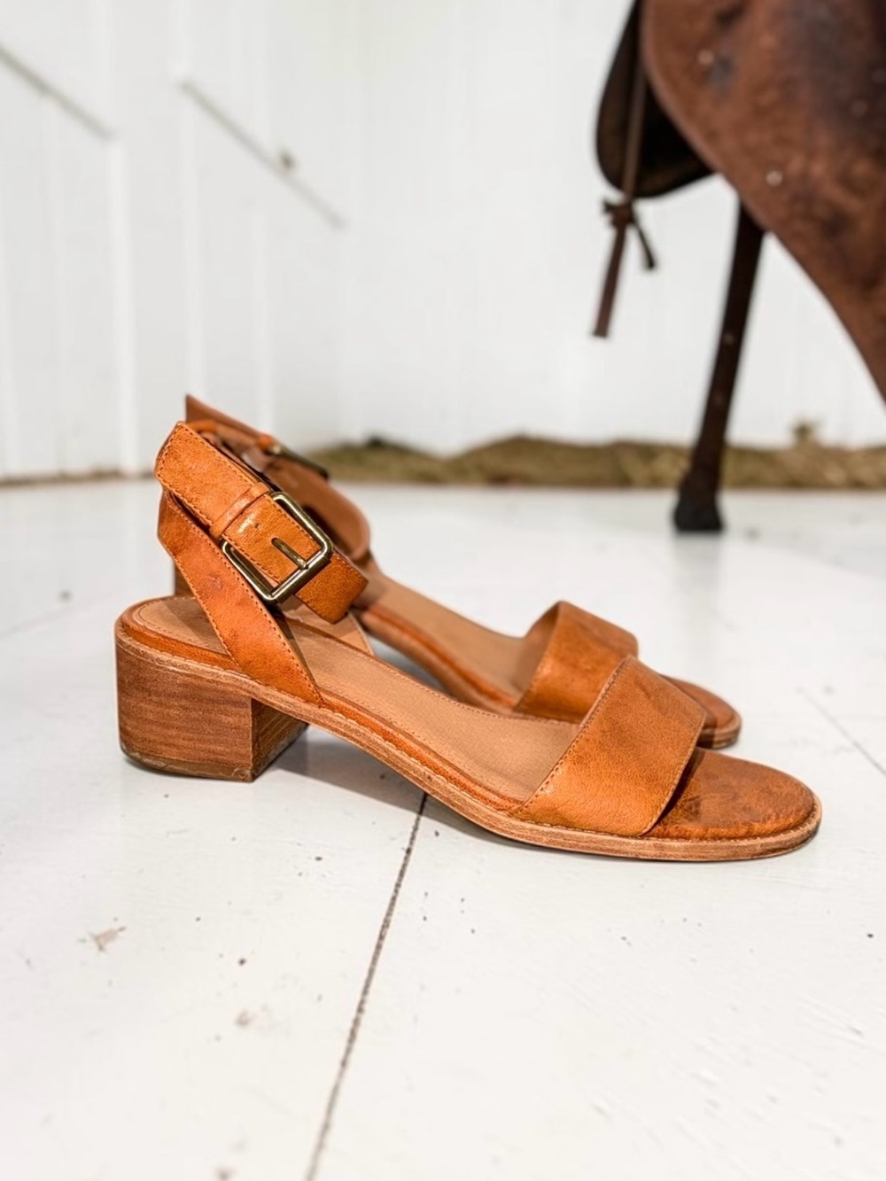 Frye Cindy Tan Leather Block Heel Ankle Strap Sandals Size 9.5